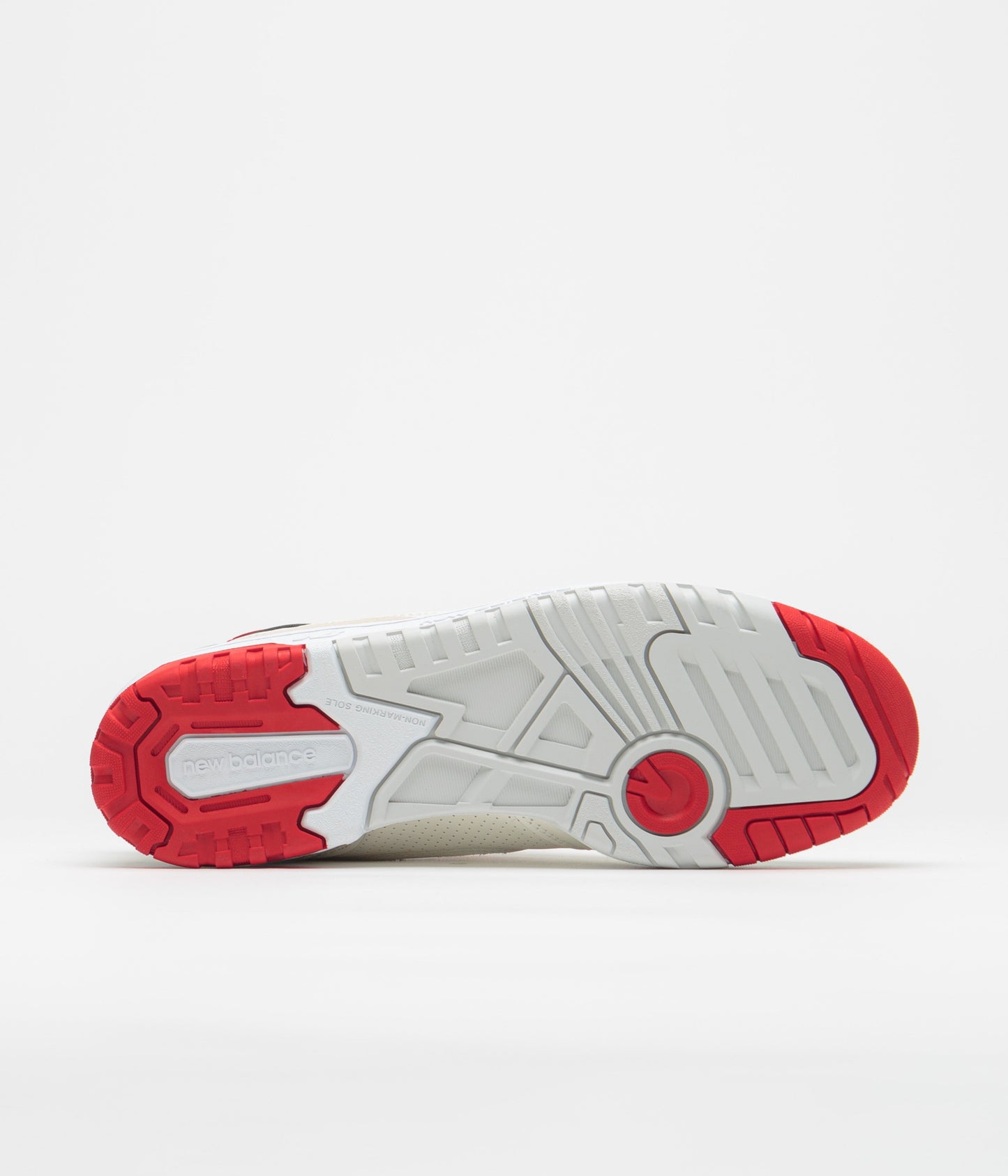 New Balance 550 Shoes - Sea Salt / Red