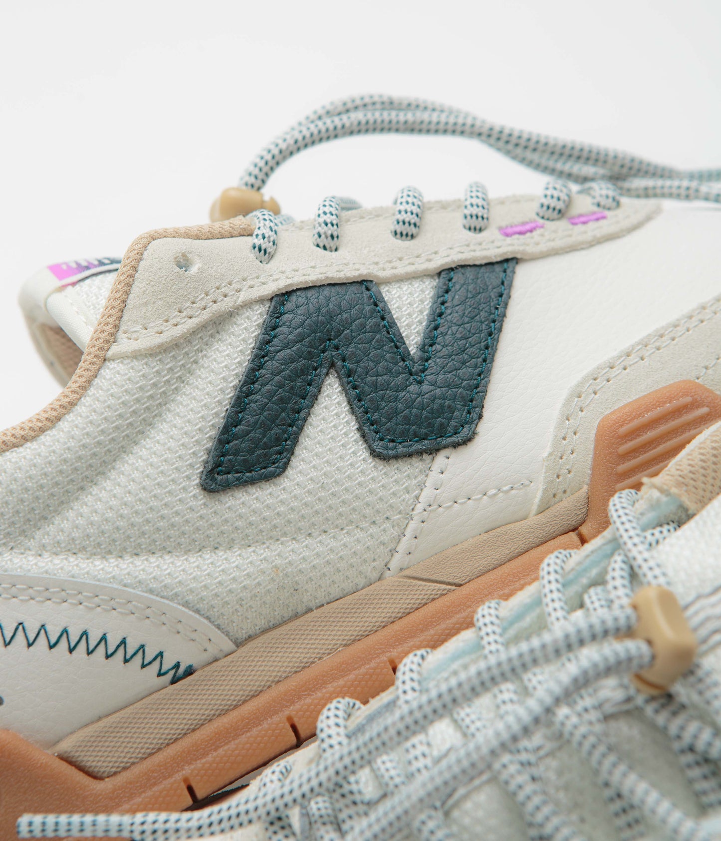New Balance Numeric 440 V2 Trail Shoes - Sea Salt / Gum