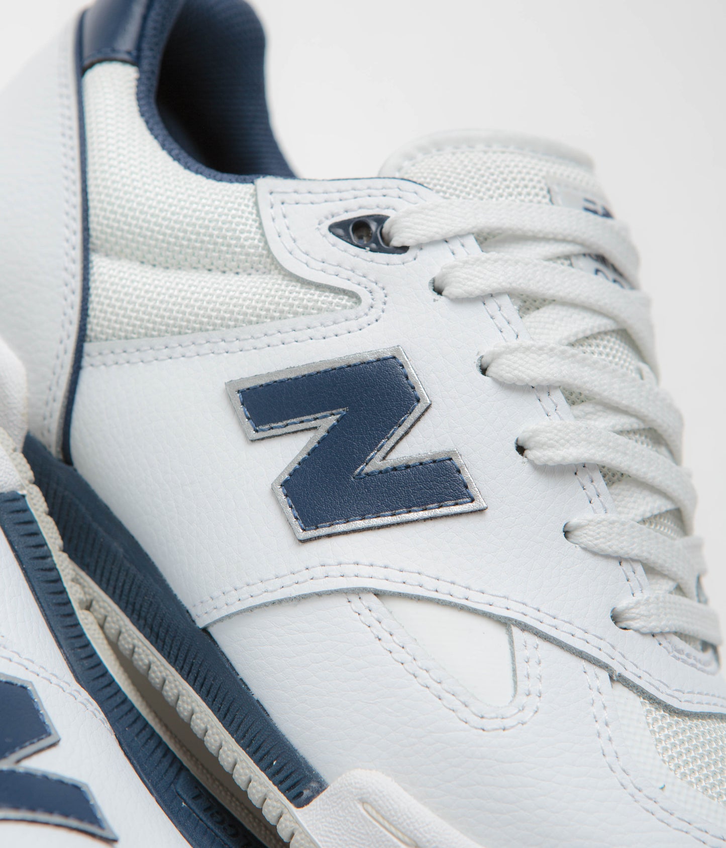 New Balance Numeric 600 Tom Knox Shoes - White / Navy
