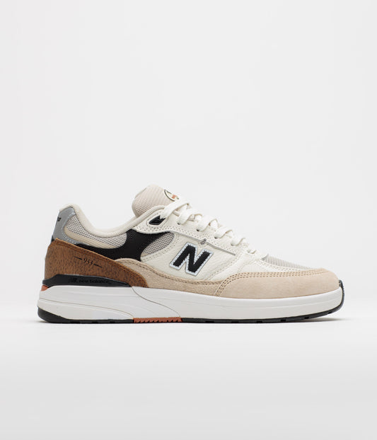 New Balance Numeric 933 Andrew Reynolds Shoes - Quicksand / Sea Salt