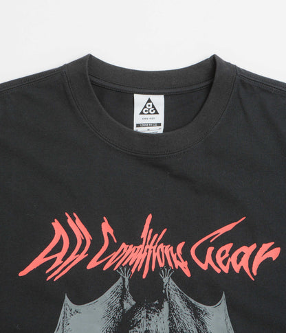 Nike ACG Camp Bats T-Shirt - Black