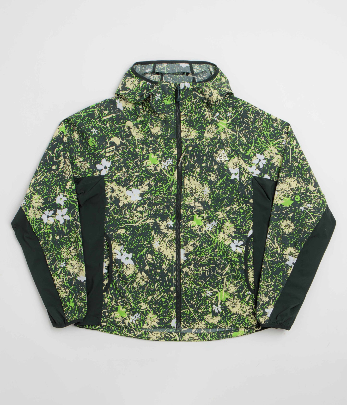 Nike ACG Five Towers Jacket - Black Spruce / Black Spruce / Summit White