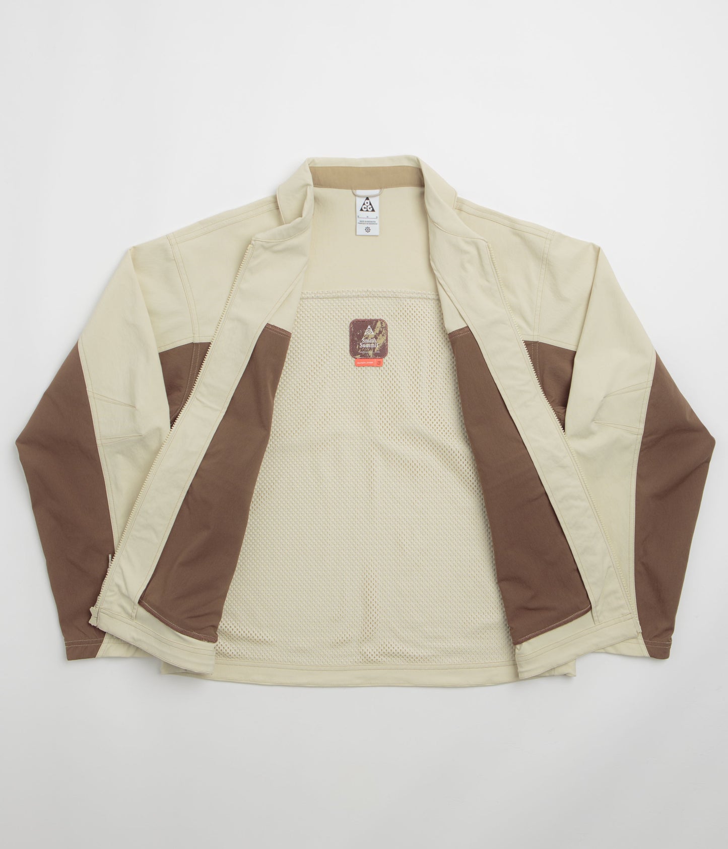 Nike ACG Smith Summit Jacket - Light Khaki / Parachute Beige / Summit White