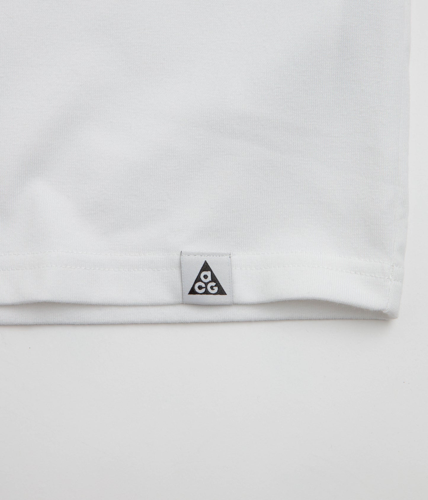 Nike ACG Stacked Rocks T-Shirt - Summit White