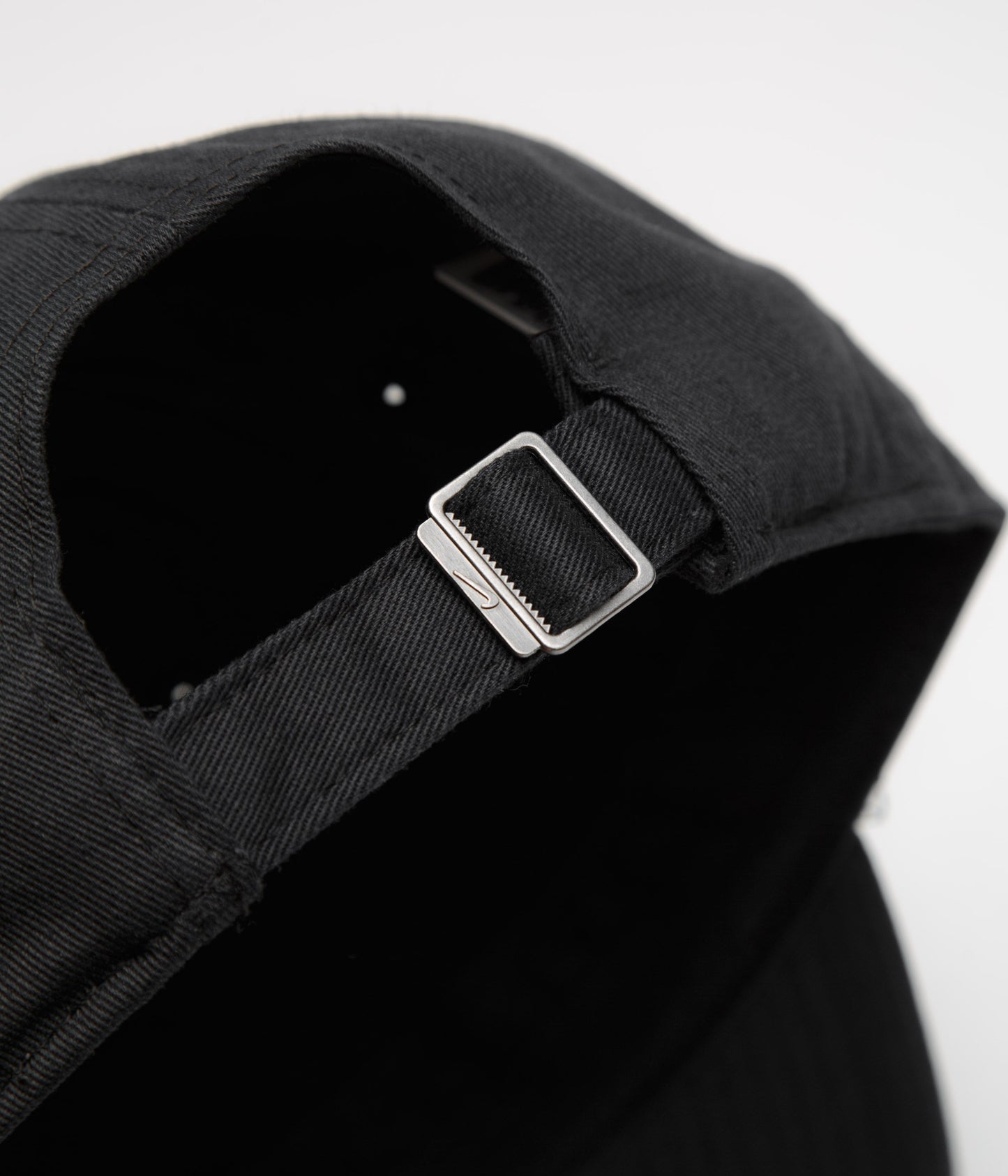 Nike Club Futura Wash Cap - Black / White