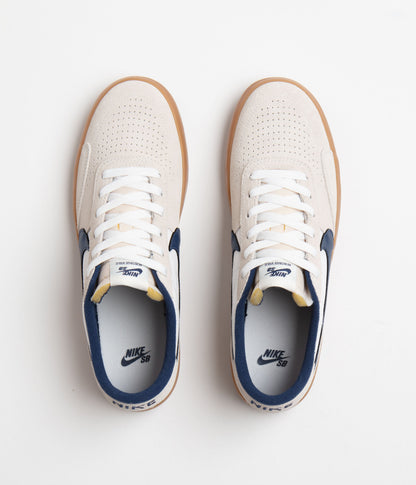Nike SB Heritage Vulc Shoes - Summit White / Navy - White - Gum Light Brown