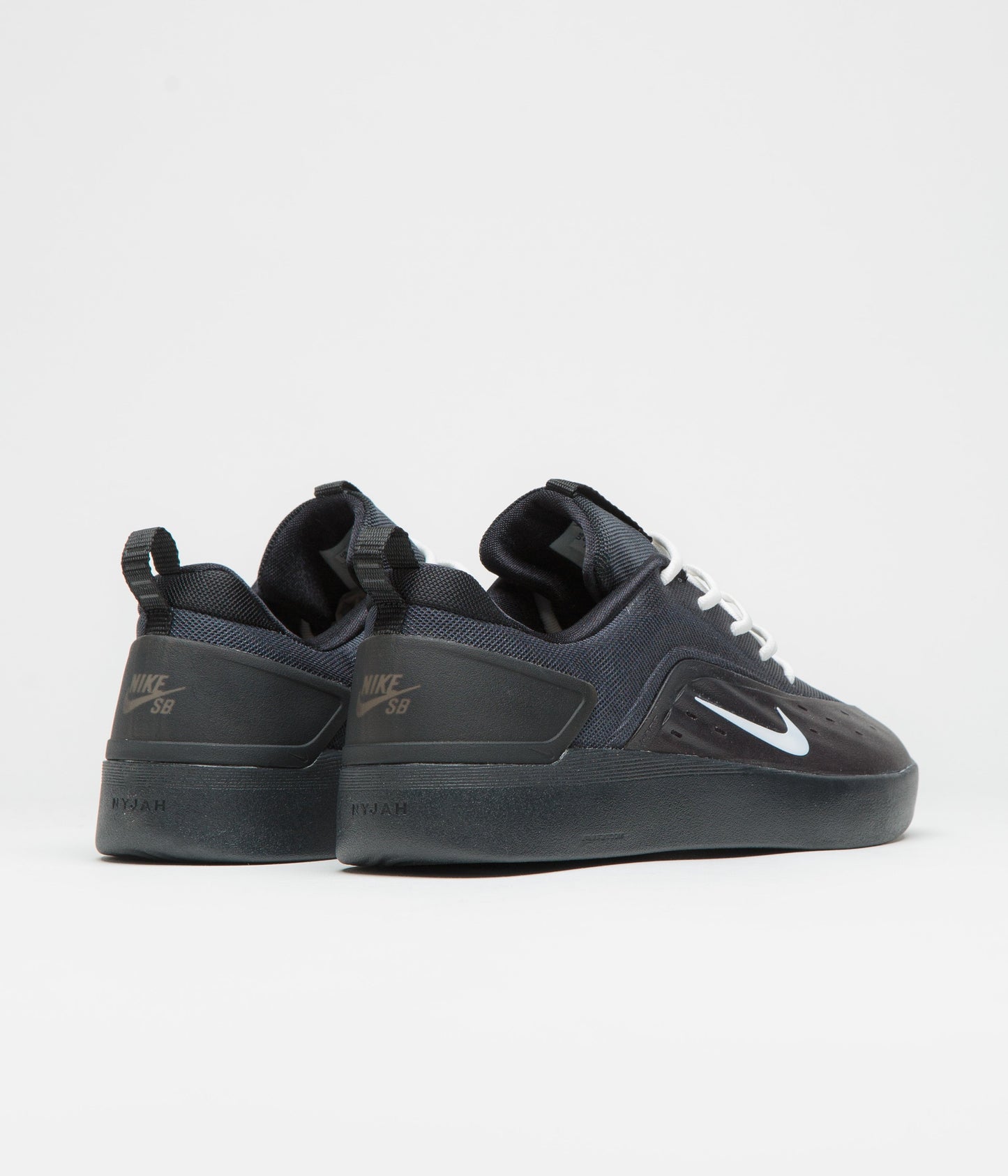Nike SB Nyjah 4 Shoes - Black / White - Black - White