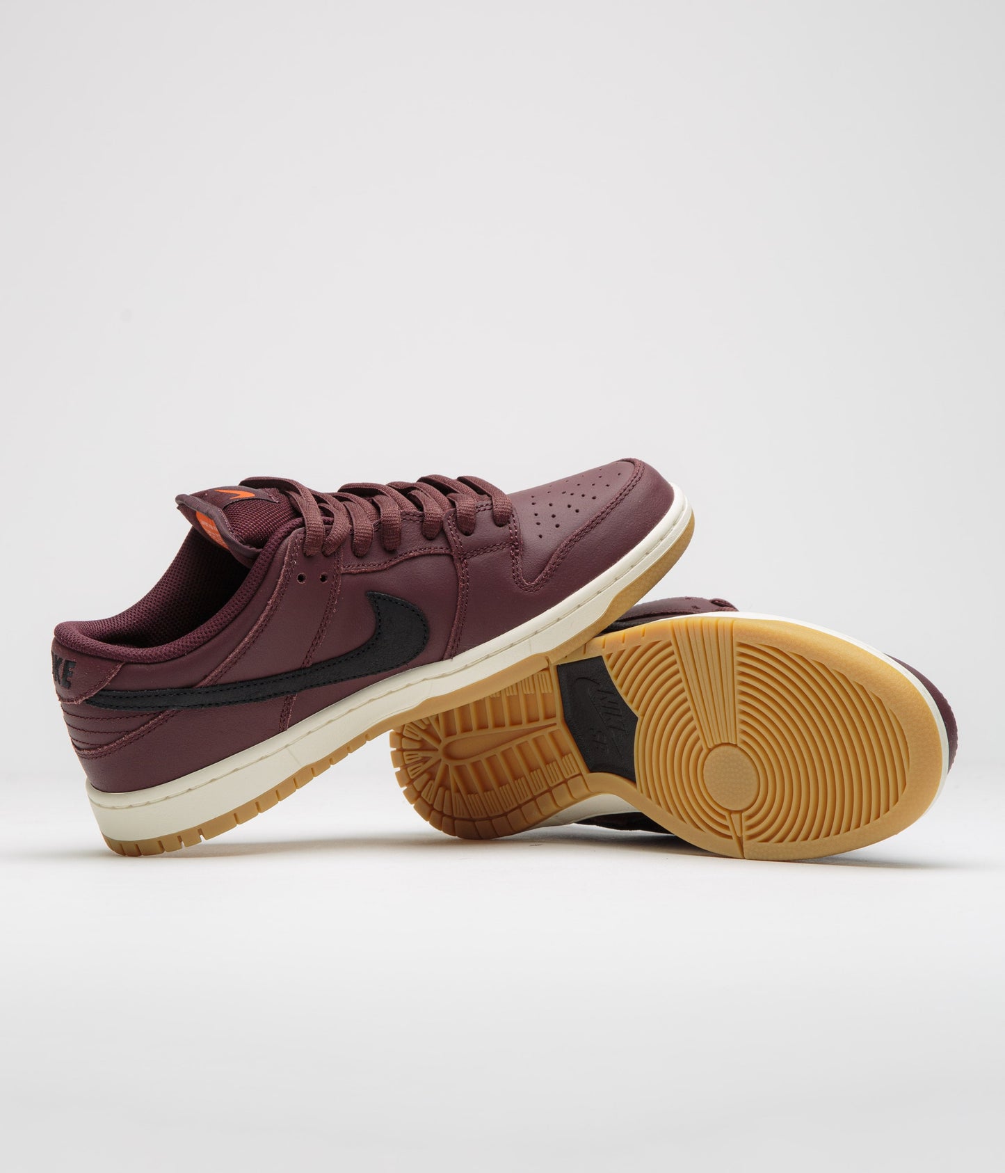 Nike SB Orange Label Dunk Low Pro Shoes - Burgundy Crush / Black - Mystic Dates - Sail