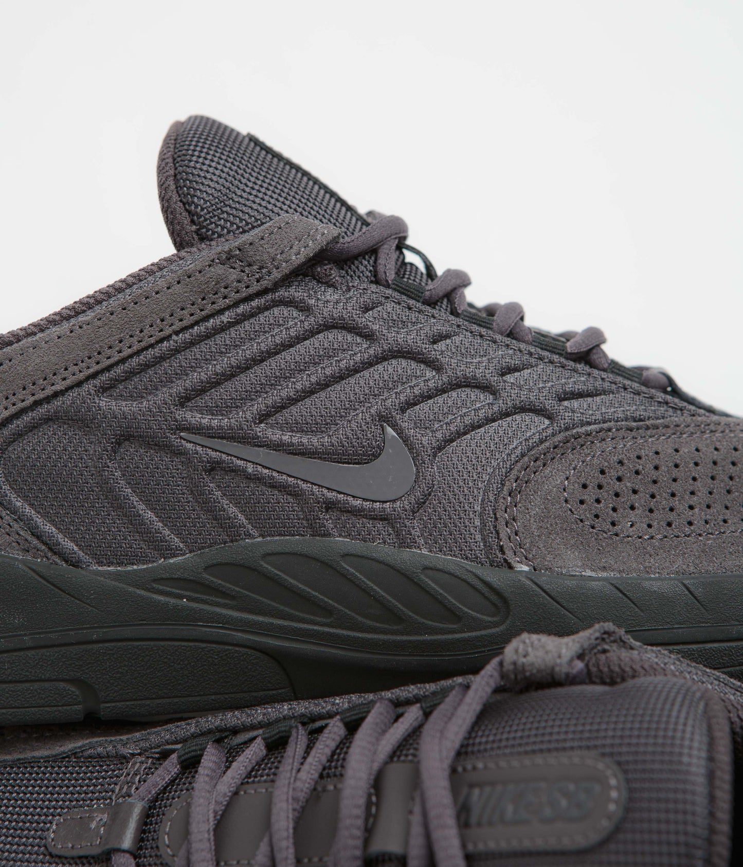 Nike SB Vertebrae Shoes - Thunder Grey / Thunder Grey - Off Noir