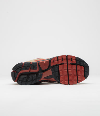 Nike Vomero 5 Shoes - Desert Khaki / Black - Light Orewood Brown