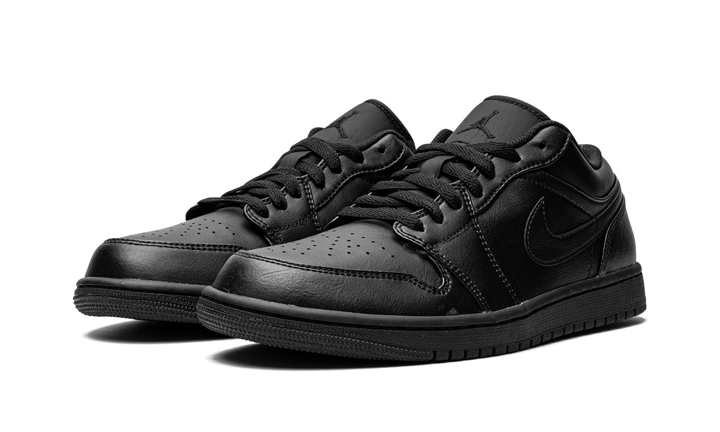 1 Low "Triple Black" 553558 093