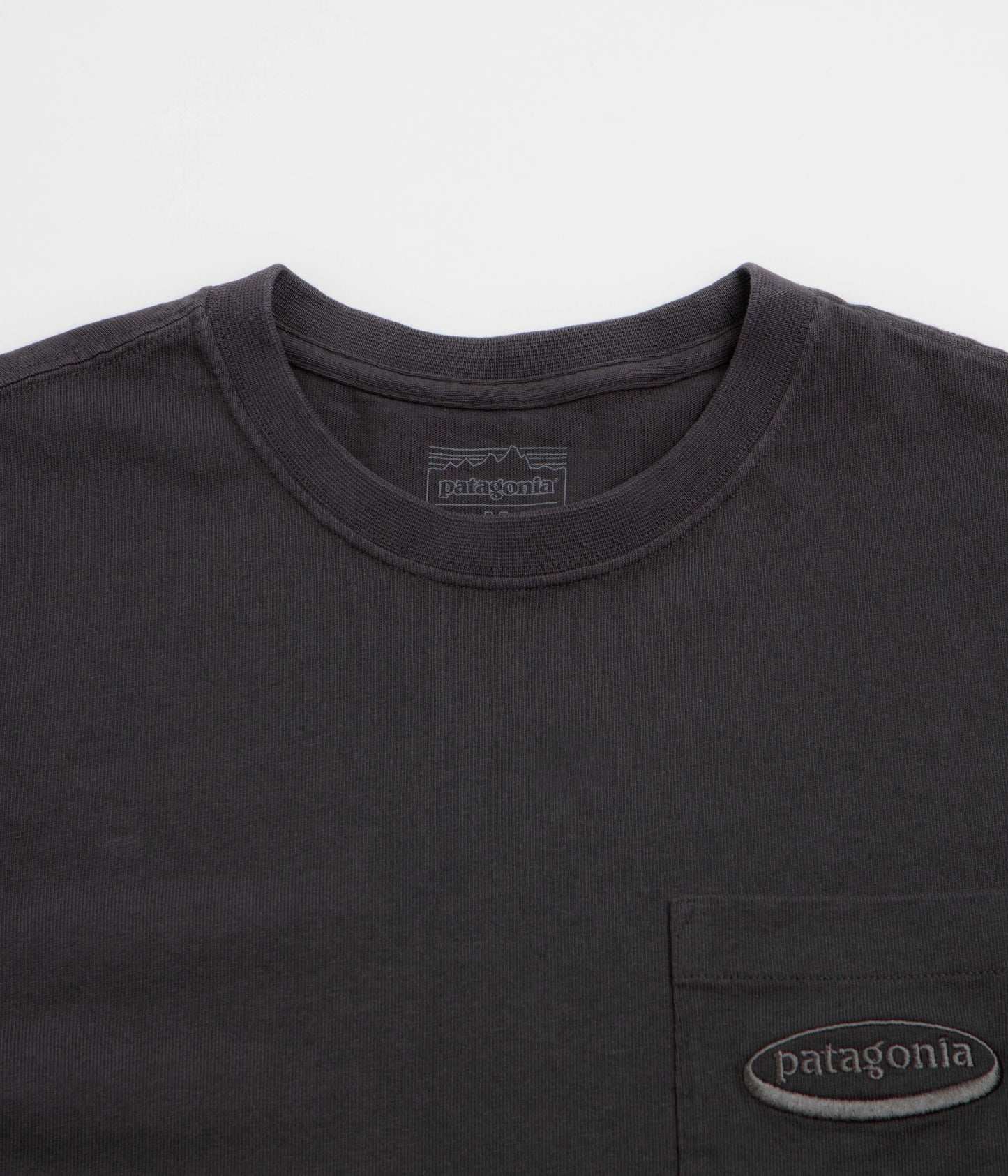 Patagonia 95 Oval Logo Pocket Long Sleeve T-Shirt - Ink Black