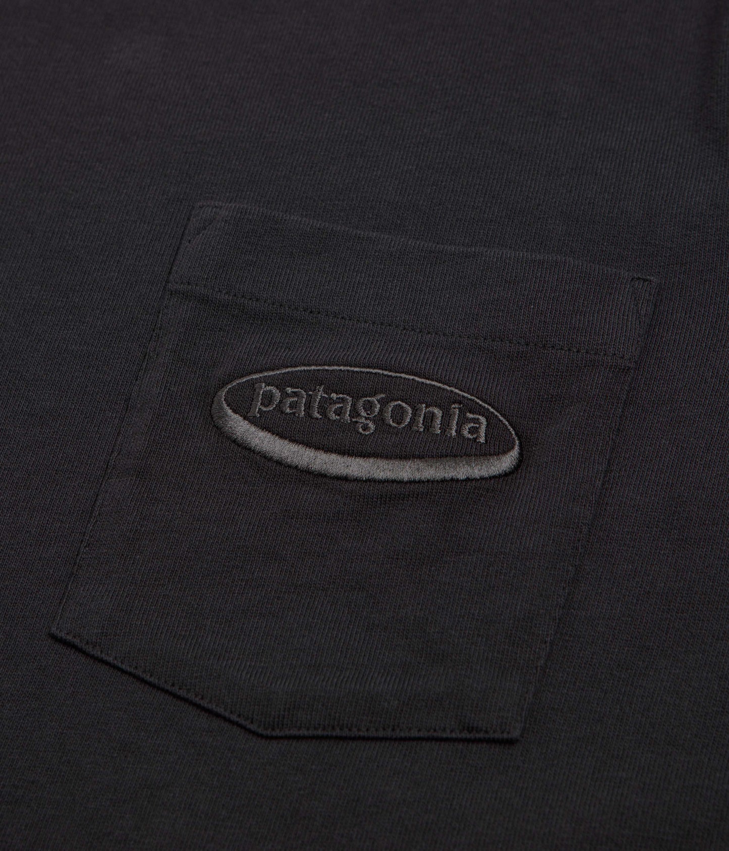 Patagonia 95 Oval Logo Pocket Long Sleeve T-Shirt - Ink Black