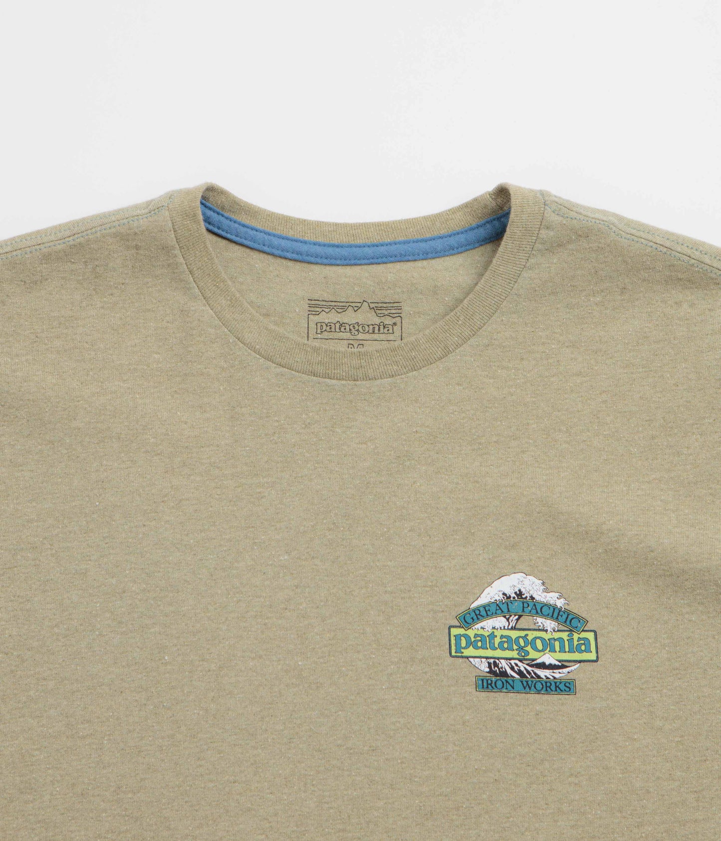 Patagonia Great Waves Responsibili-Tee T-Shirt - Gumtree Green