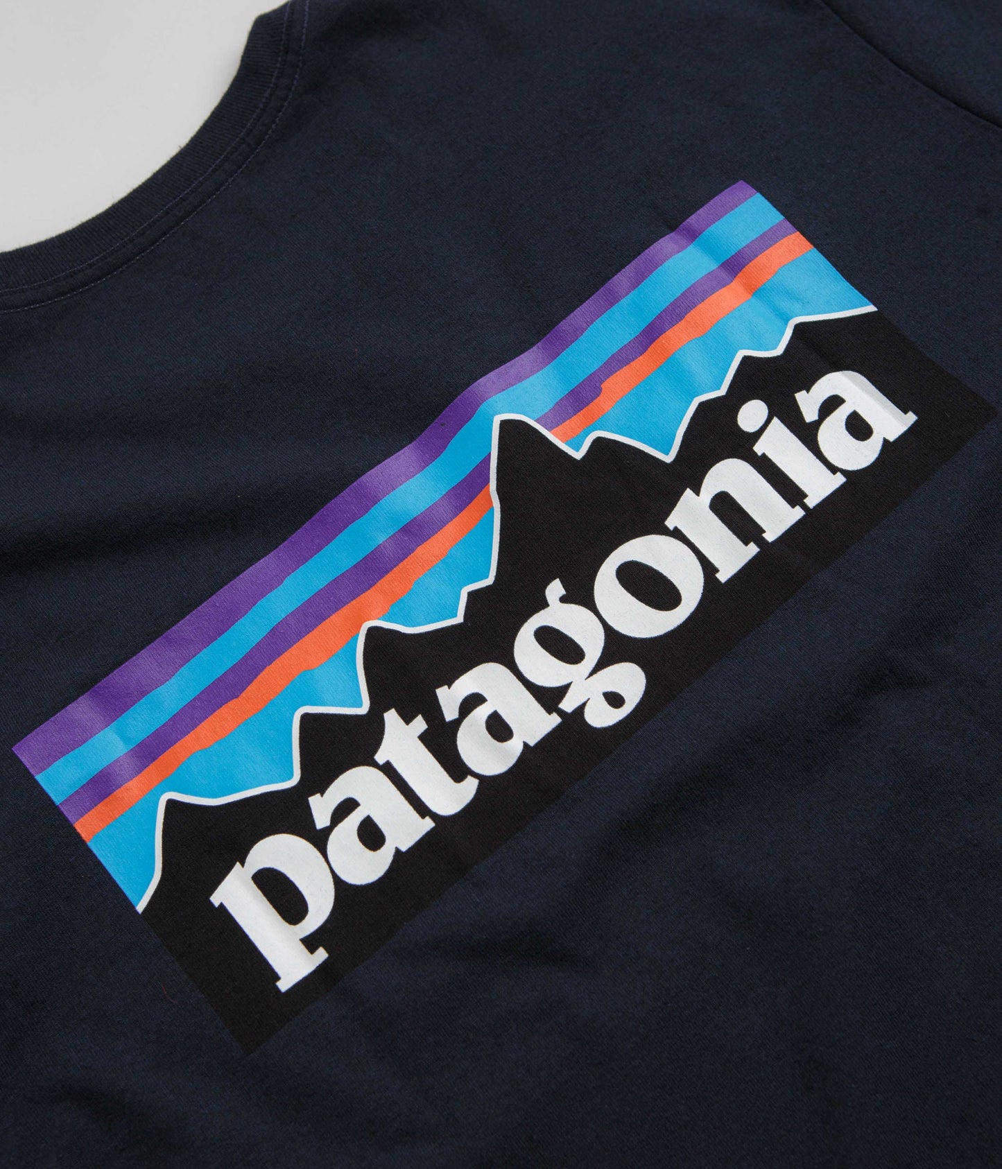 Patagonia P-6 Logo Responsibili-Tee T-Shirt - New Navy