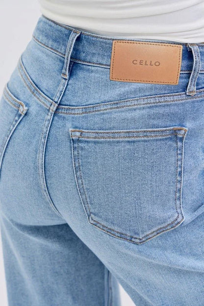 Repositioned Rise Dad Jean - Light Denim