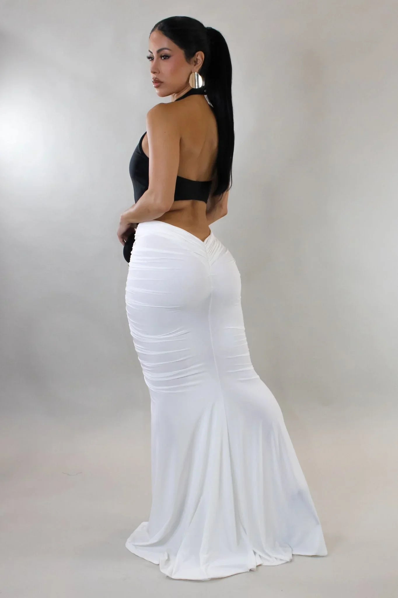Sculpted Illusion Ruched Halter Maxi Dress - Black/White