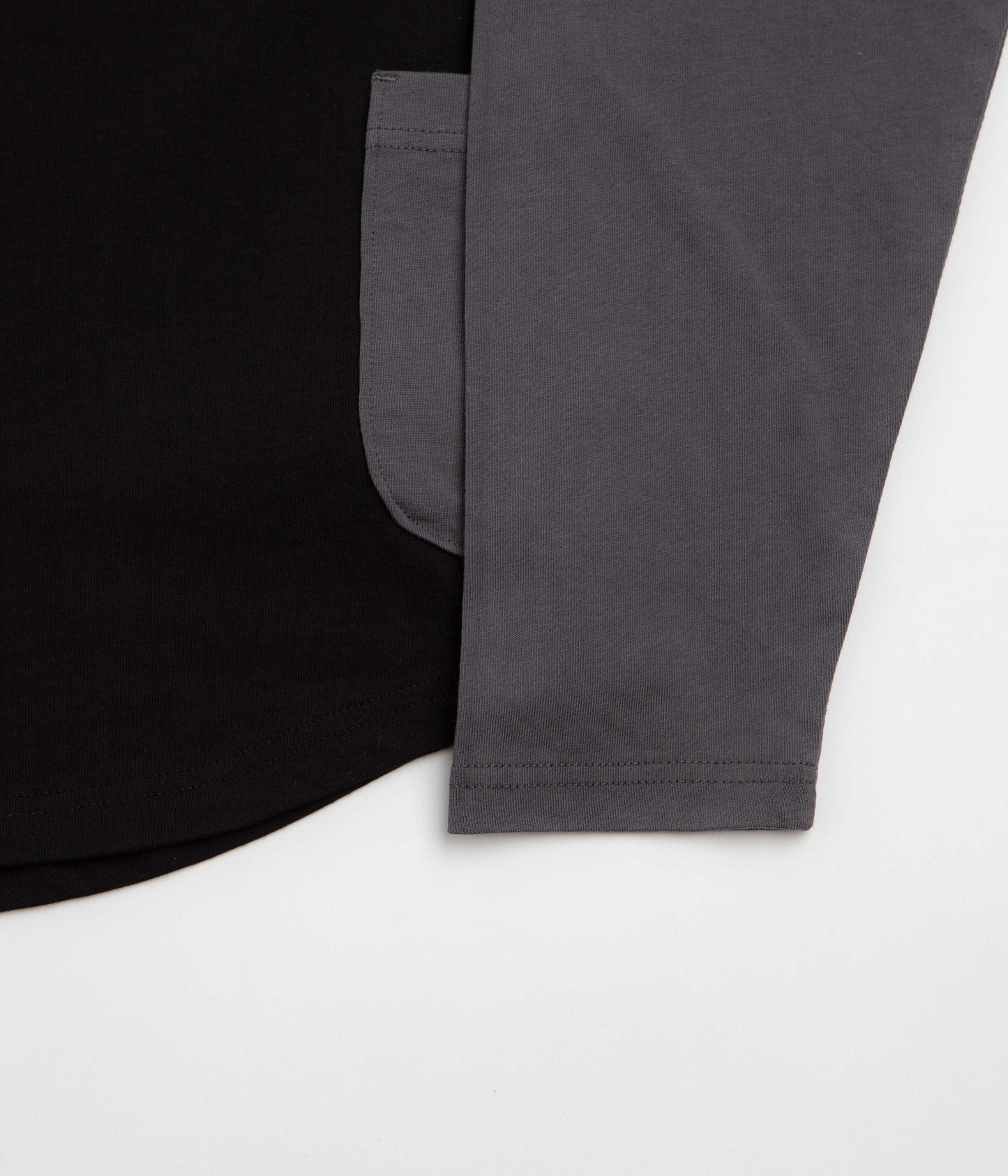 Snow Peak Raglan Long Sleeve T-Shirt - Black