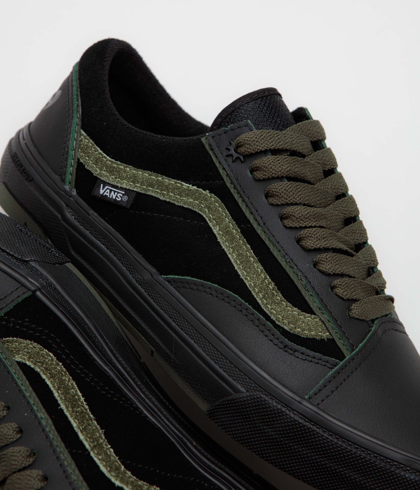 Vans Skate Old Skool Wafflecup Shoes - Willow Green / Black